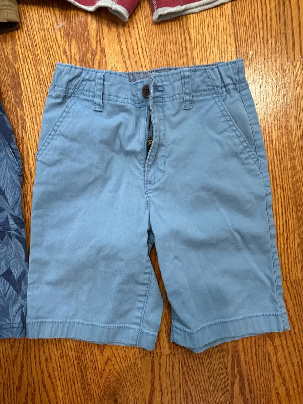 OshKosh B'gosh set of 4 shorts boys 6 Light Blue Kids Shorts 4th of July